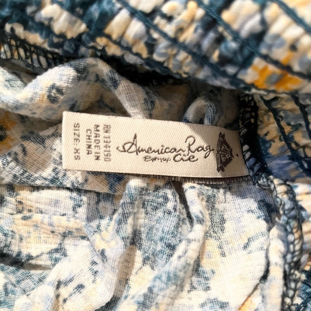 American Rag blue and yellow floral crop top off the shoulder XS - Picture 5 of 5